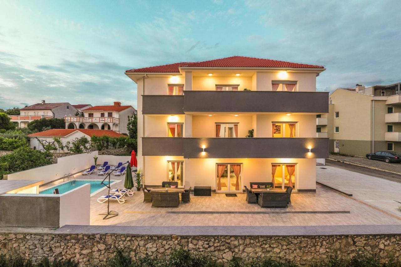 Villa Jana Luxury Apartments Novaglia Esterno foto