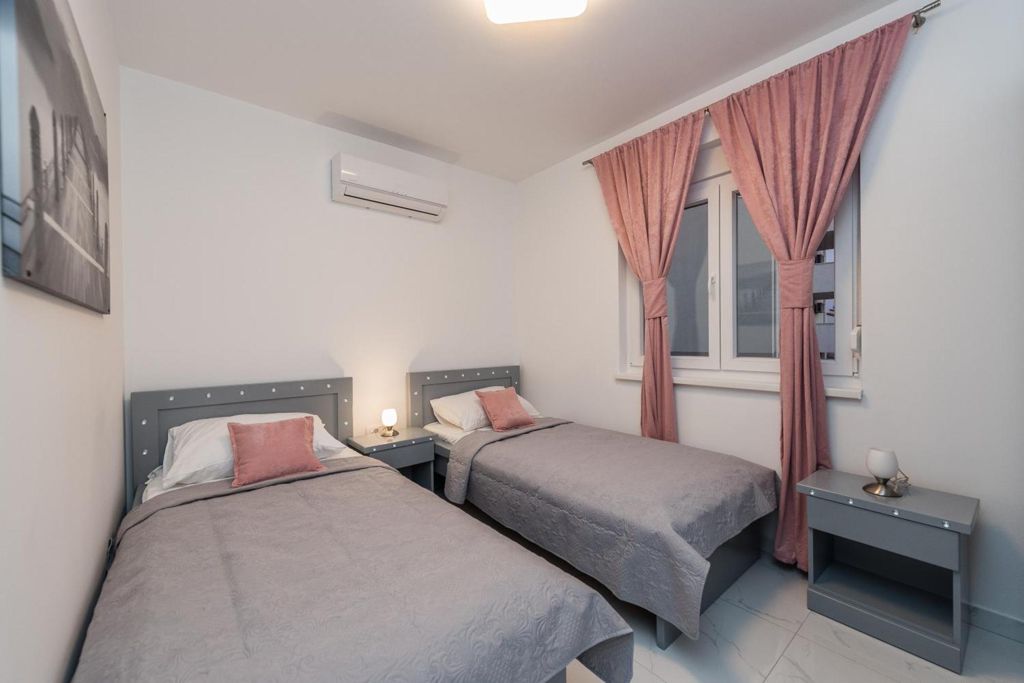 Villa Jana Luxury Apartments Novaglia Camera foto