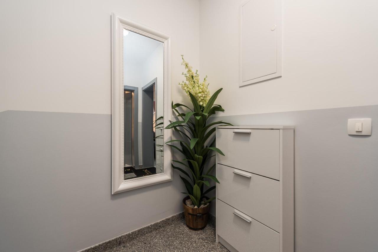 Villa Jana Luxury Apartments Novaglia Esterno foto